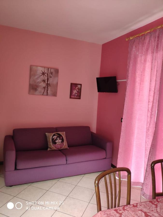 Pianello Del Lario Residence Laguna Beach מראה חיצוני תמונה